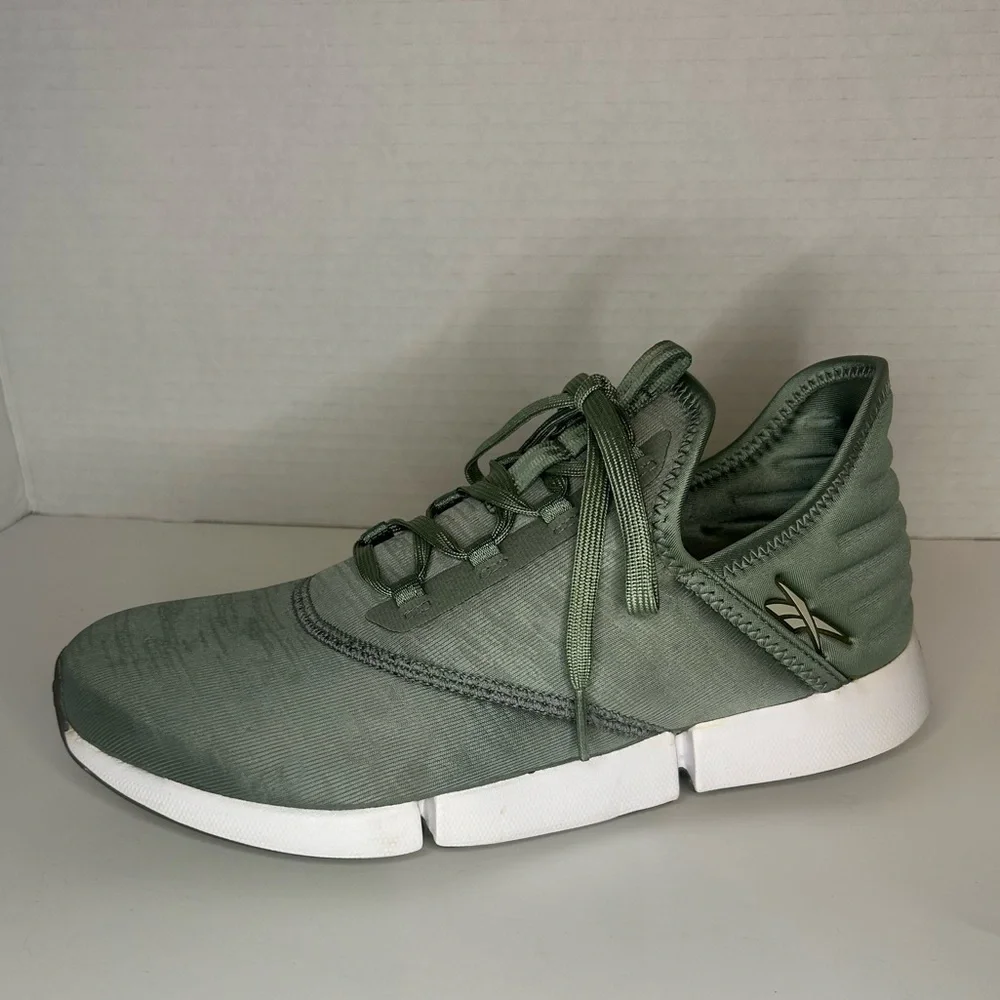REEBOK DAILY FIT DMX LOW SLIP-ON TRAINERS‎ SNEAKERS WOMEN SHOES GREEN SIZE 8